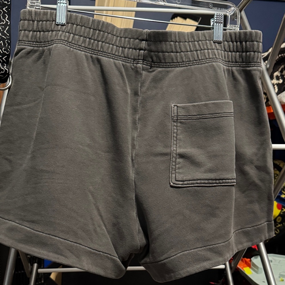 Aerie High Waist Charcoal Shorts Distressed Broken in Women’s Large AE - Picture 4 of 5